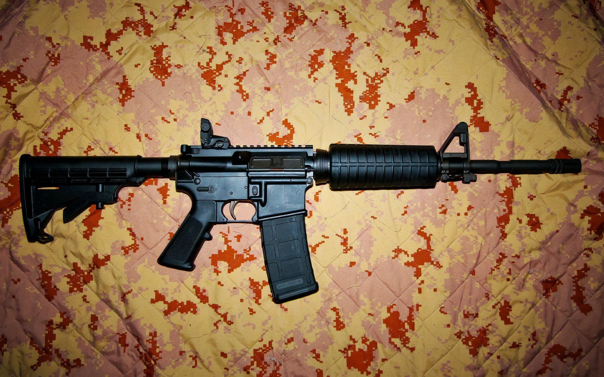 世界杯燃情夜:激情、荣耀尽在一瞬间,世界杯亲吻