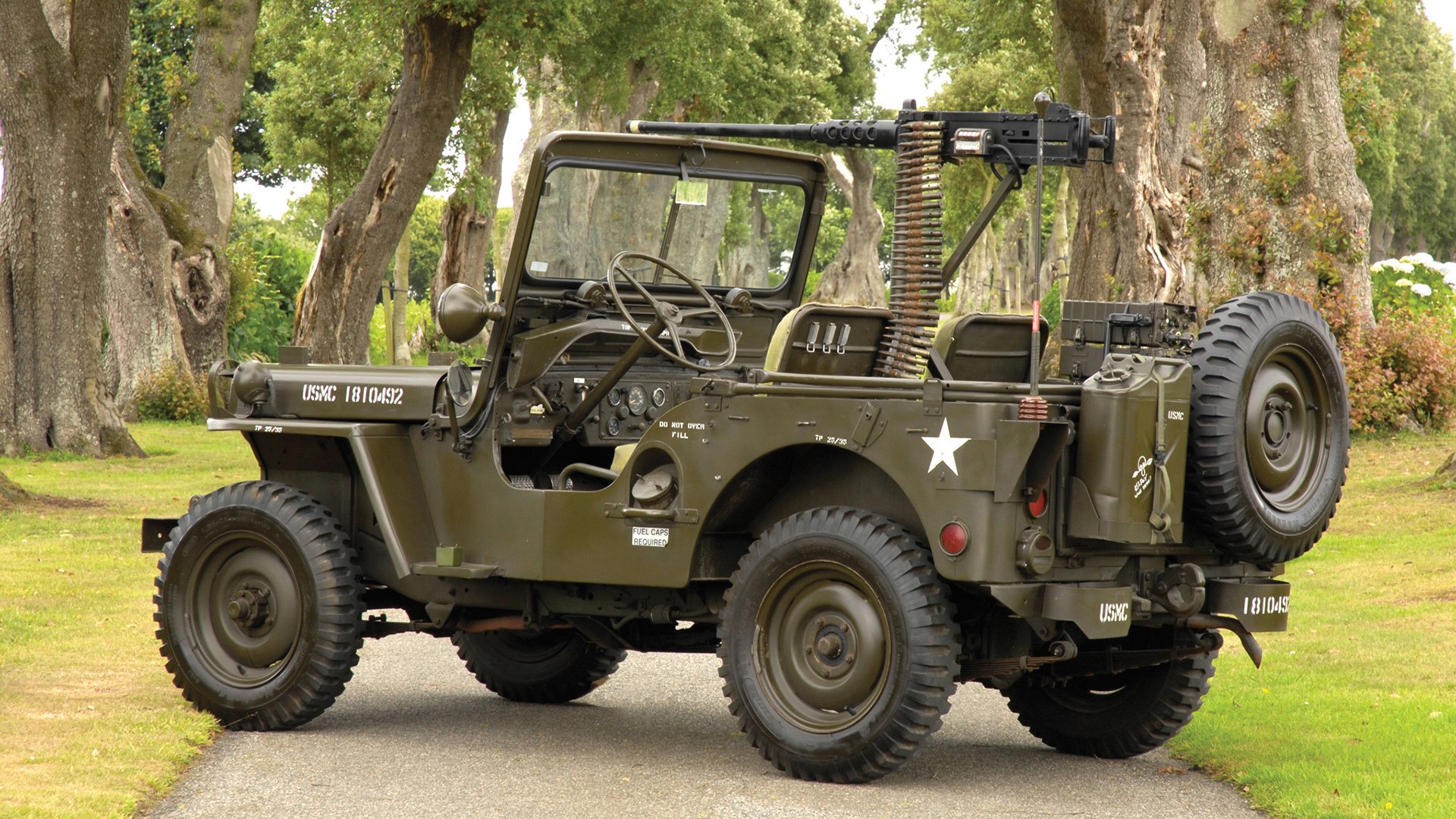 巴雷特:全黑队进攻的智囊,帮助球队打开对方防线,巴雷特实拍